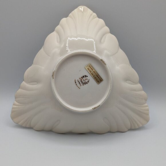 Lenox Vintage Triangle Dish with 24K Gold Trim - Picture 5 of 10